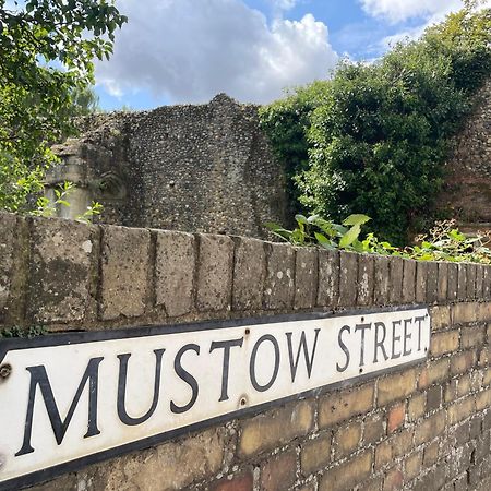 Abbey Gardens Cottage Bury St. Edmunds Εξωτερικό φωτογραφία